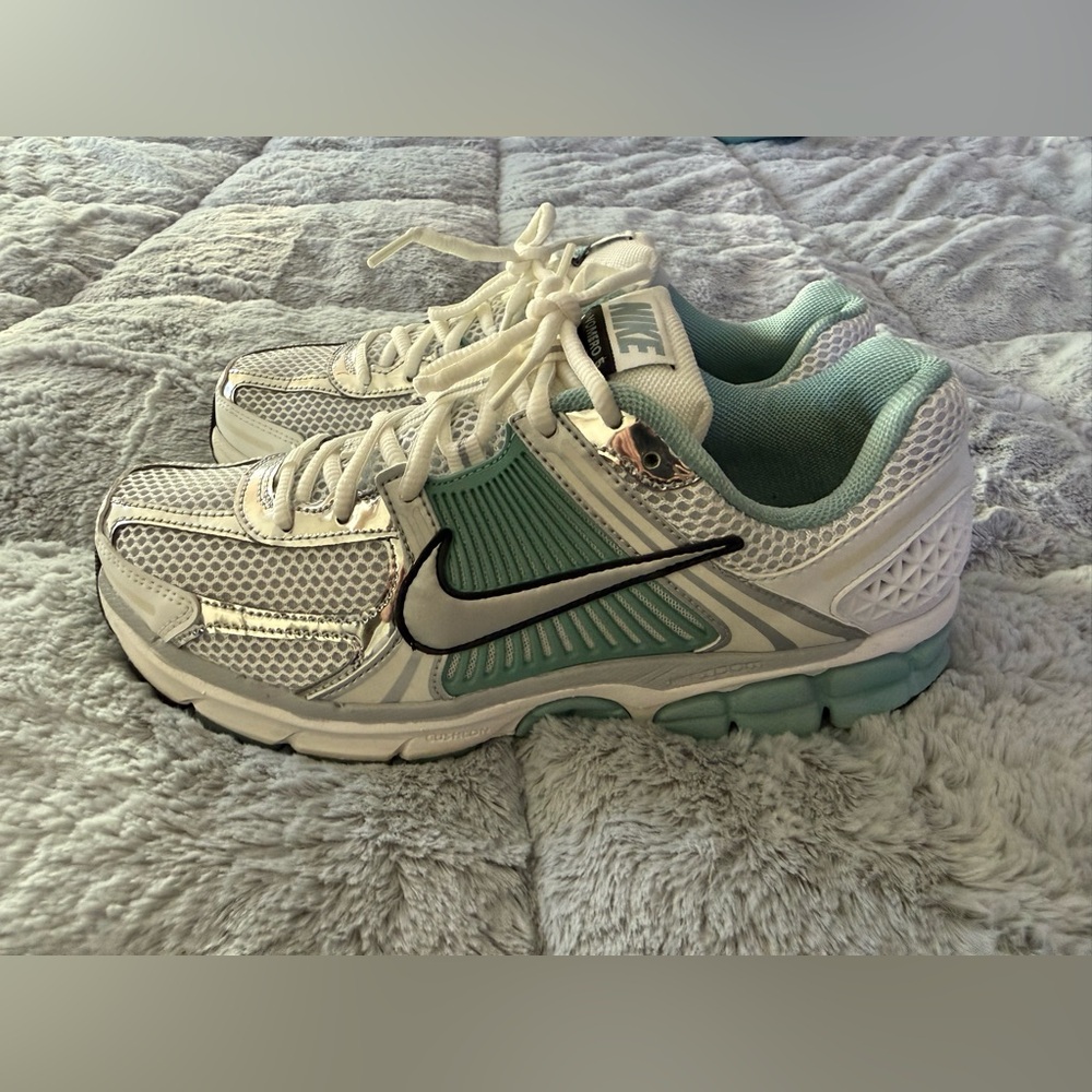 Nike Vomero Sneakers